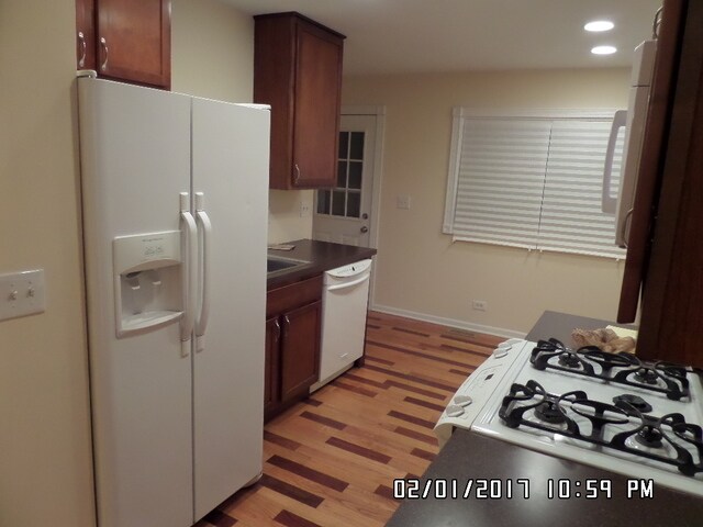 Building Photo - 2056 Essex Ct