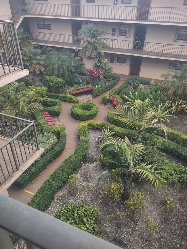 Foto del edificio - 10625 SW 112th Ave