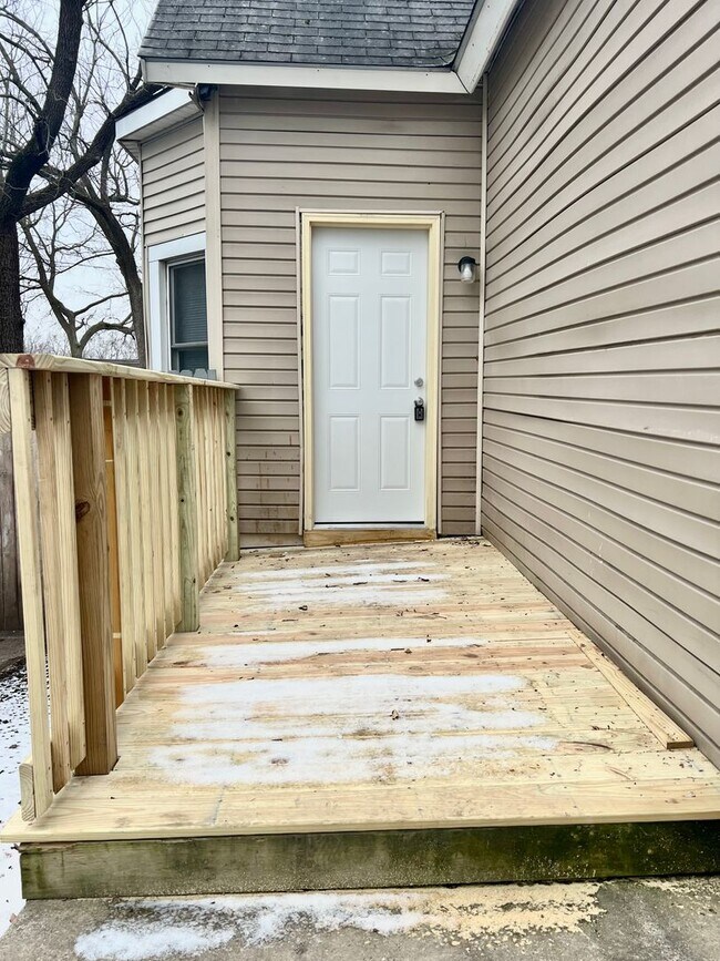 NEW LISTING!! 2 BEDROOM HOUSE! House Rental in Fort Wayne, IN