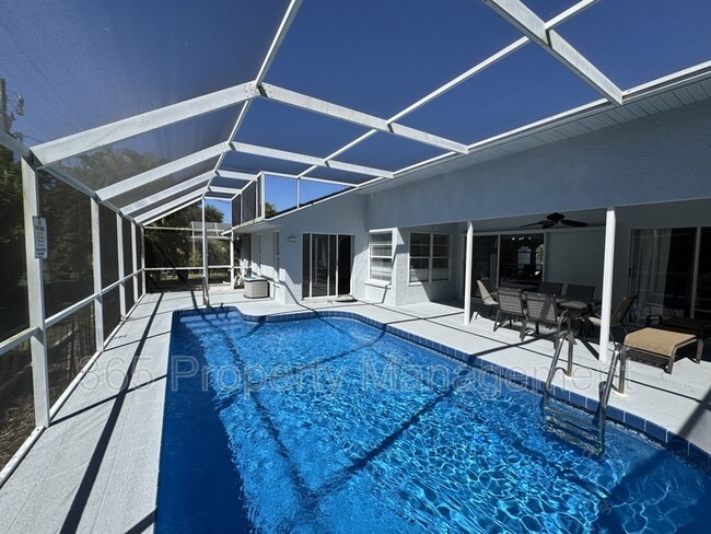 Foto del edificio - 4065 Alwick Ln