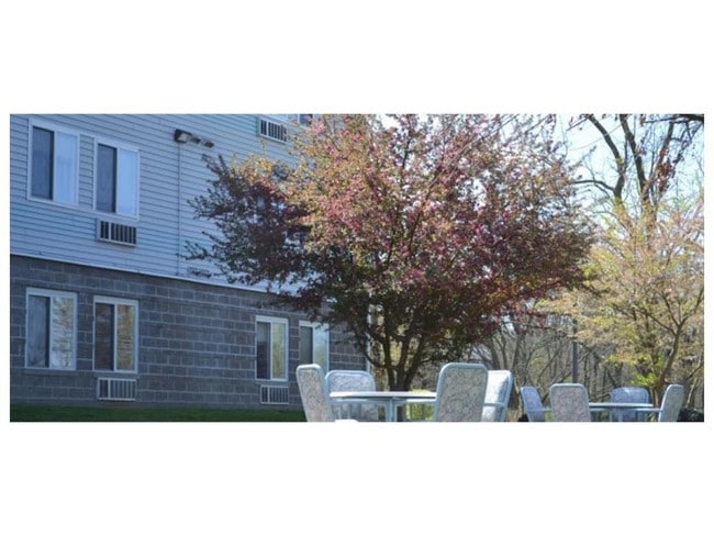 Building Photo - 312 Clay St