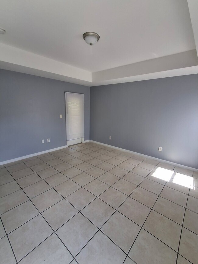 Foto del edificio - 4214 22nd St SW