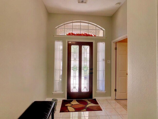 Building Photo - 12917 Tapadero Dr