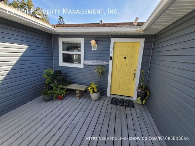 Photo - 14220 N Bayshore Dr Apartment