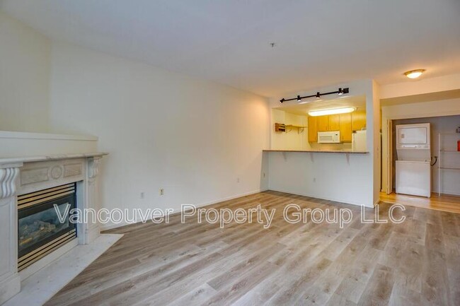 Foto del edificio - 10800 SE 17th Cir