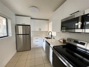 Building Photo - 8025 SW 107th Ave