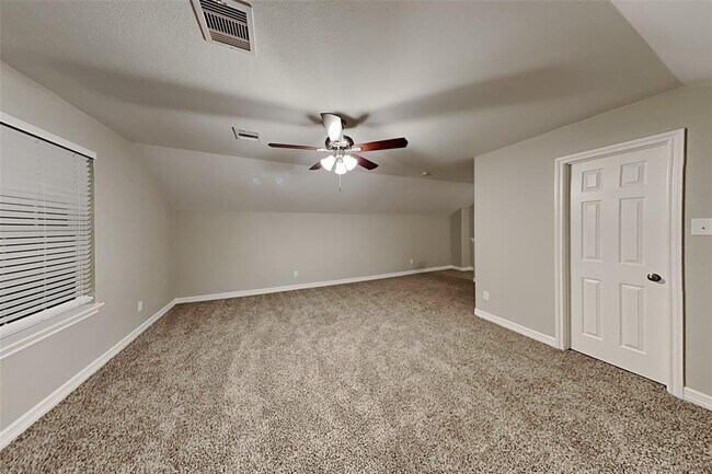 Building Photo - 8902 Carmel Grove Ln