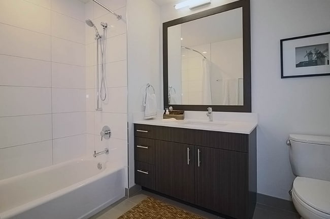 Building Photo - 461 N Park Dr