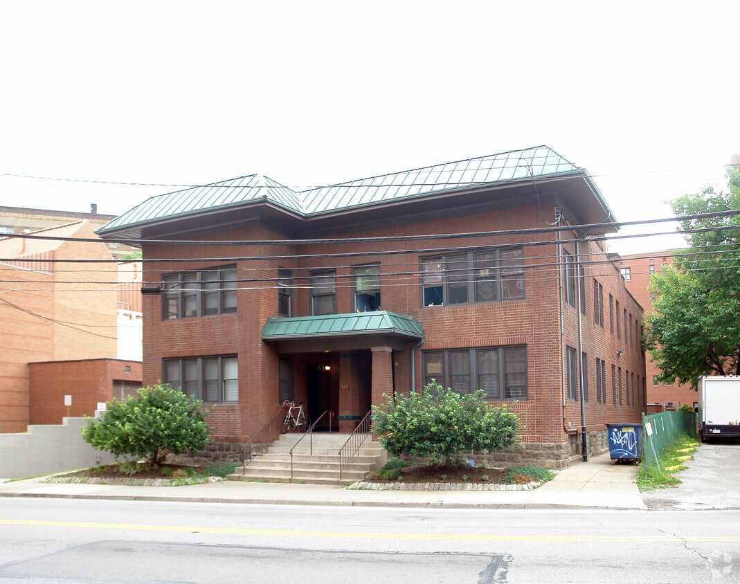 Building Photo - 617 N Neville St