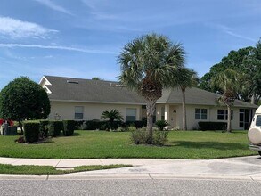 Building Photo - 1151 Yosemite Dr