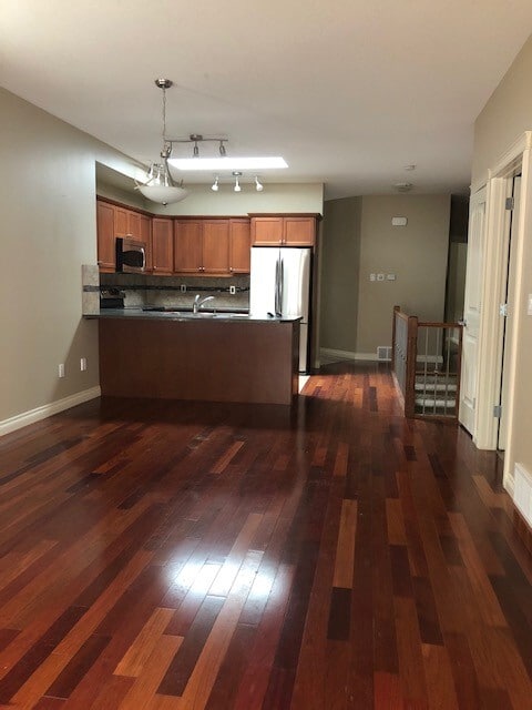 Building Photo - 3 Bed 3 Bath Unit in Olds, AB