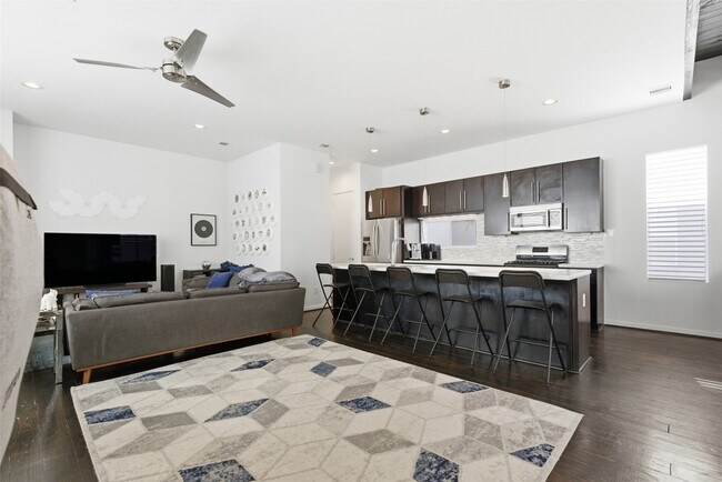 Foto del edificio - 4704 Crawford St