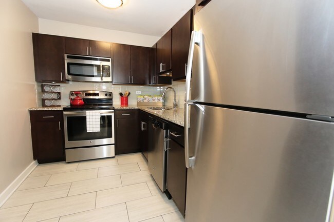 Foto del edificio - 2472 N Clark St