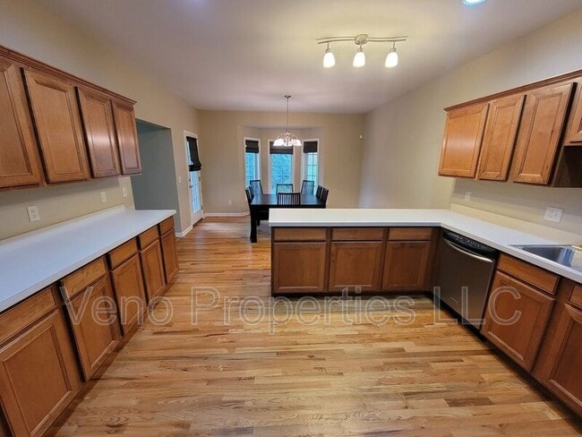 Foto del edificio - 16 Secretariat Ln