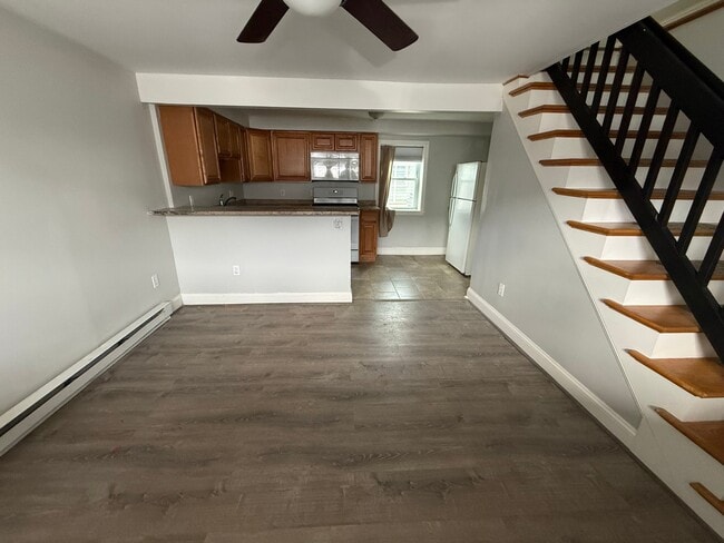 Building Photo - 2a Bragg Ave