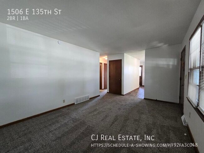 Foto del edificio - 1506 E 135th St