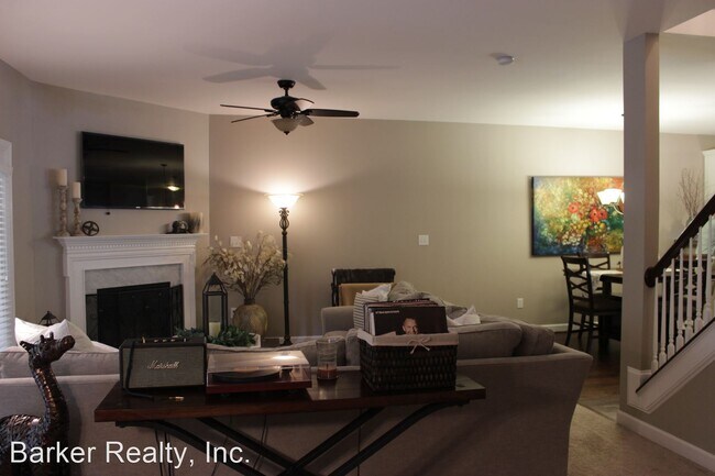 Building Photo - 3 br, 3.5 bath House - 4522 Mistiflower Drive