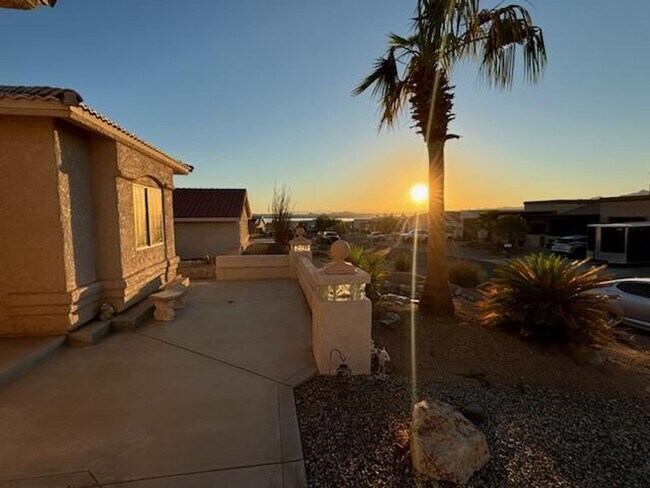 Building Photo - Winter Furnished Avail Jan-March 2027