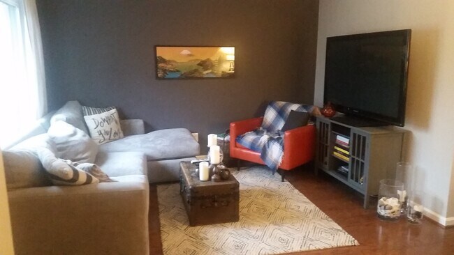 Foto del edificio - 1785 Westwind Way