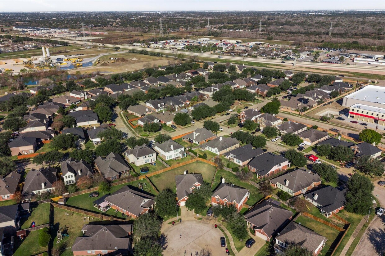 Foto del edificio - 19314 Casey Creek Ct