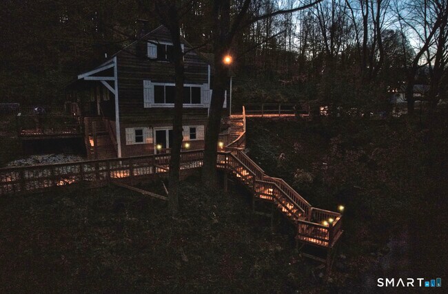 Foto del edificio - 15 Lower Rd