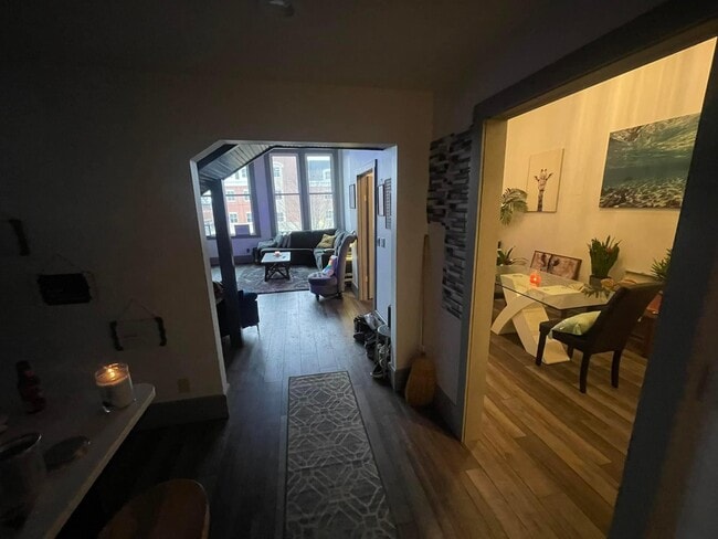 Building Photo - 94/96 S Washington St  1