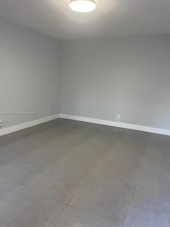 Foto del edificio - 13292 NW 5th St