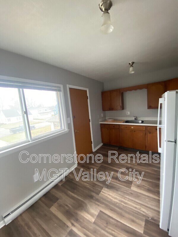 Foto del edificio - 817 3rd St SW