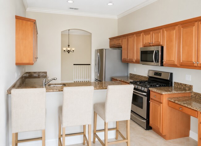 Foto del edificio - 8361 Miramar Way