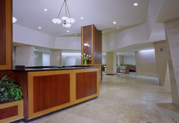 Building Photo - 2600 Netherland Ave