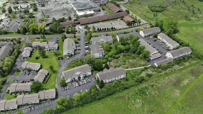  - Plaza East/Summerhill Townhouses