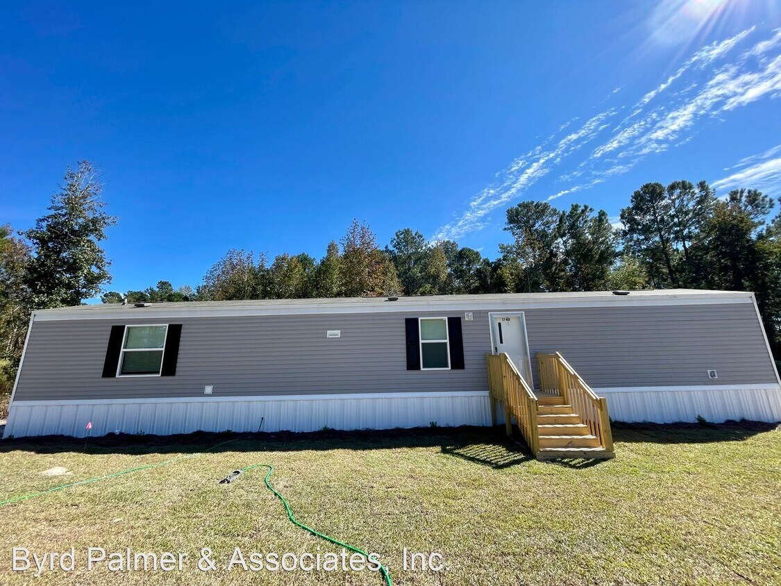 Primary Photo - 3 br, 2 bath House - 1748 Dirty Branch Road