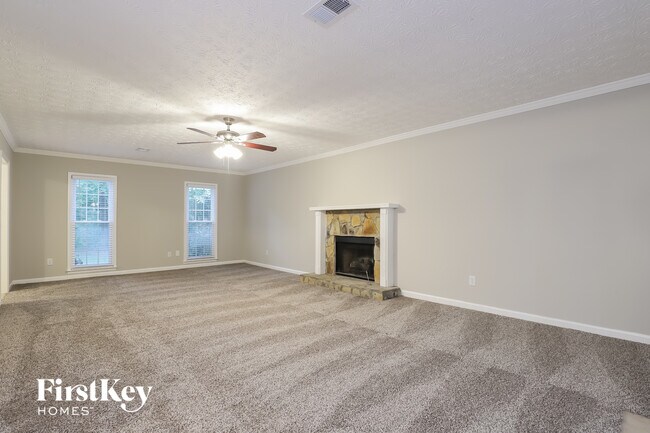 Building Photo - 3585 Chastain Ct