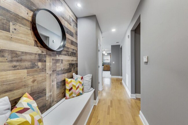 Foto del edificio - 6156 S Kenwood Ave