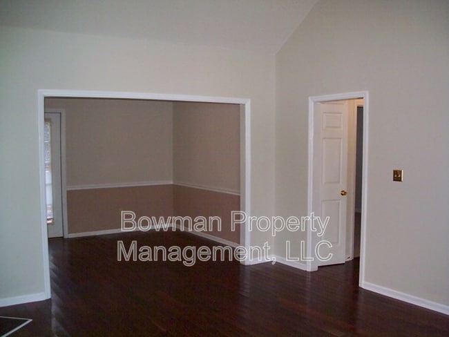 Building Photo - 125 Cardinal Creek Ln