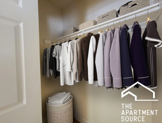 Building Photo - 3003 N Racine Ave