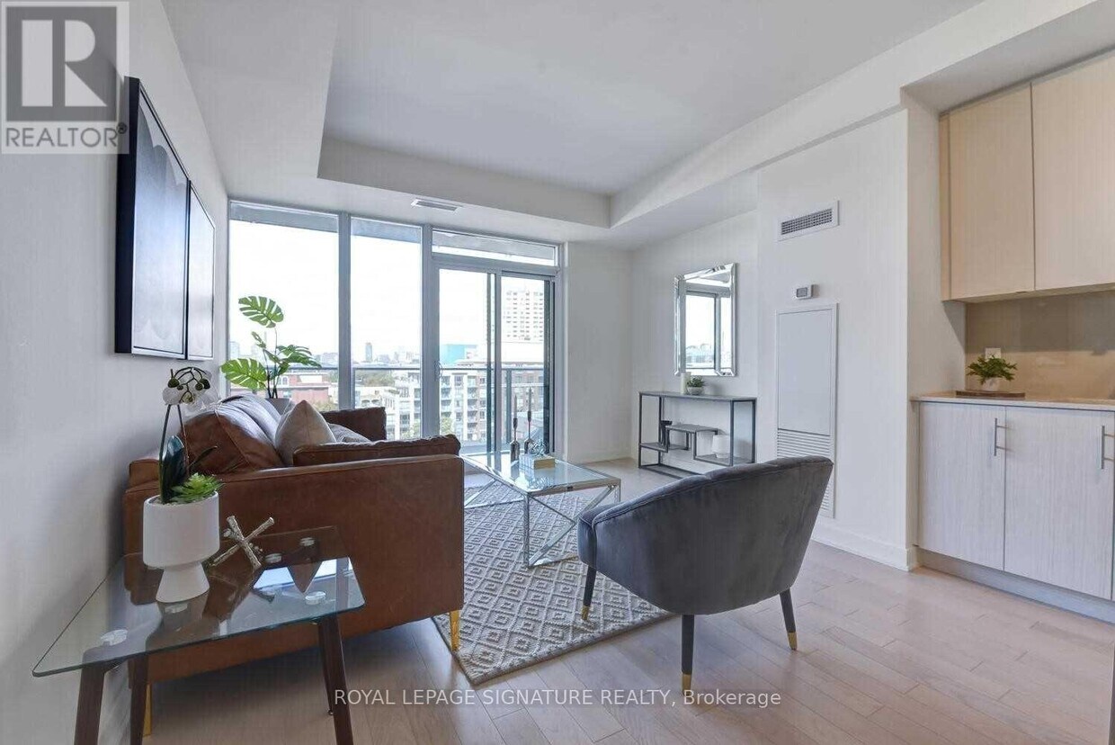 Photo principale - 330 Richmond St W