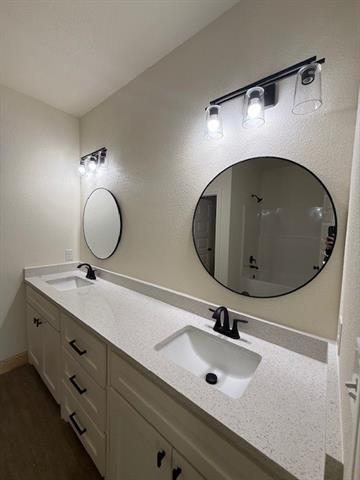 Building Photo - 6992 Nitin Way