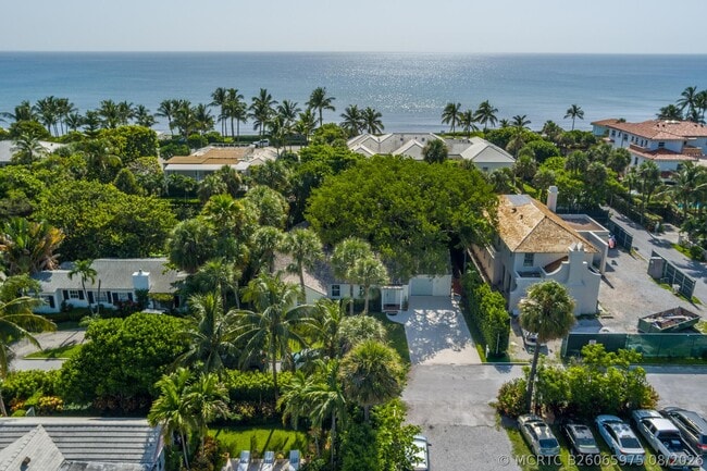 Foto del edificio - 1161 N Ocean Way