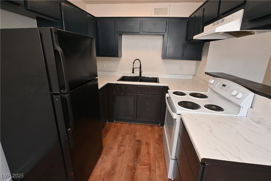 Foto principal - 1512 Cobb Ln