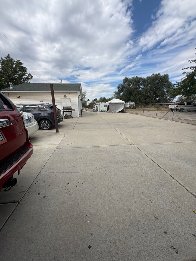 Building Photo - 3220 3600 W