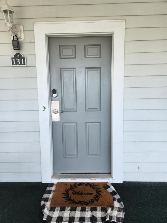 Photo - 6015 Catalina Dr Apartment