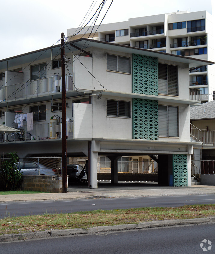 Foto del edificio - 722 University Ave