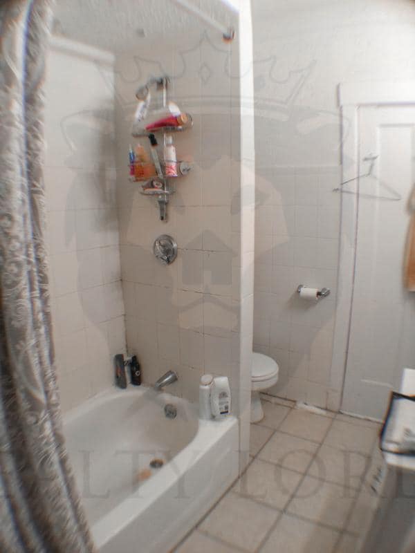 Building Photo - 27 Egmont St