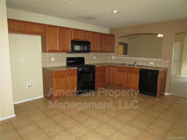 Foto del edificio - 11108 N 143rd E Ave