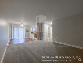 Building Photo - 1459 Poplar St