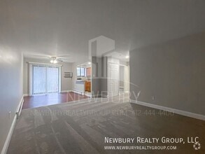 Building Photo - 1459 Poplar St