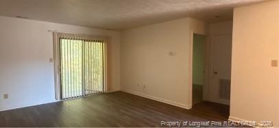 Foto del edificio - 6400 Starbrook Dr