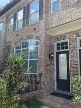 Building Photo - 1615 Rivers Edge Trail NE