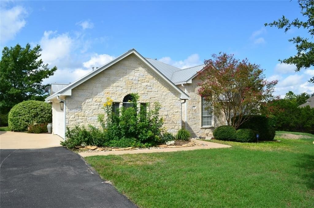 Primary Photo - 1705 Mira Vista
